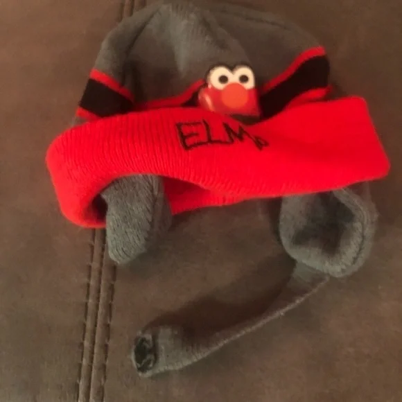 2 Toddler Toques - Picture 3 of 7